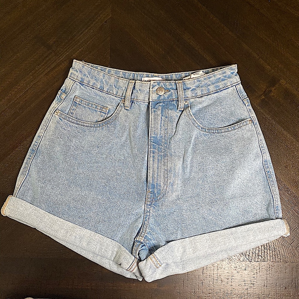 Zara Light Denim High Waisted Mom Short